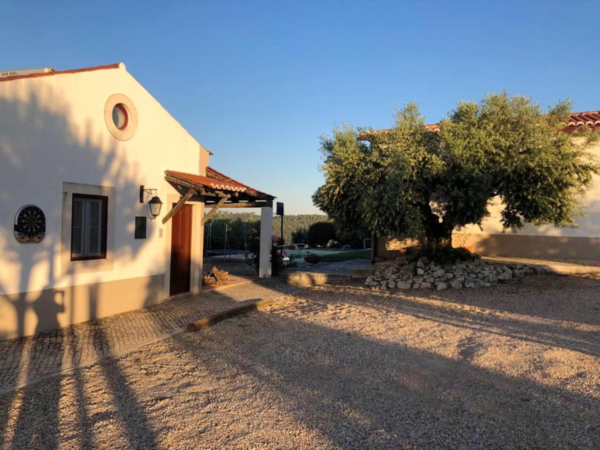 Charming Villa In Casais De Sao Bras Eksteriør bilde